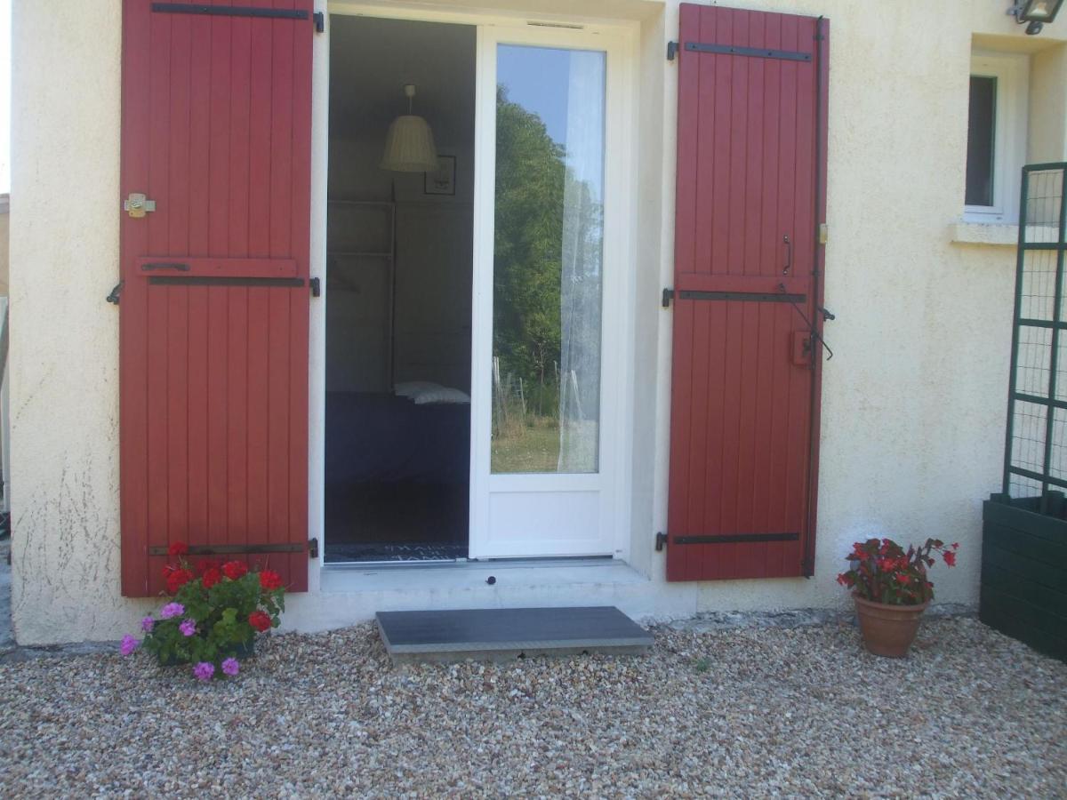 Les Chambres De Beauviel Saint-Jean-dʼEyraud Esterno foto