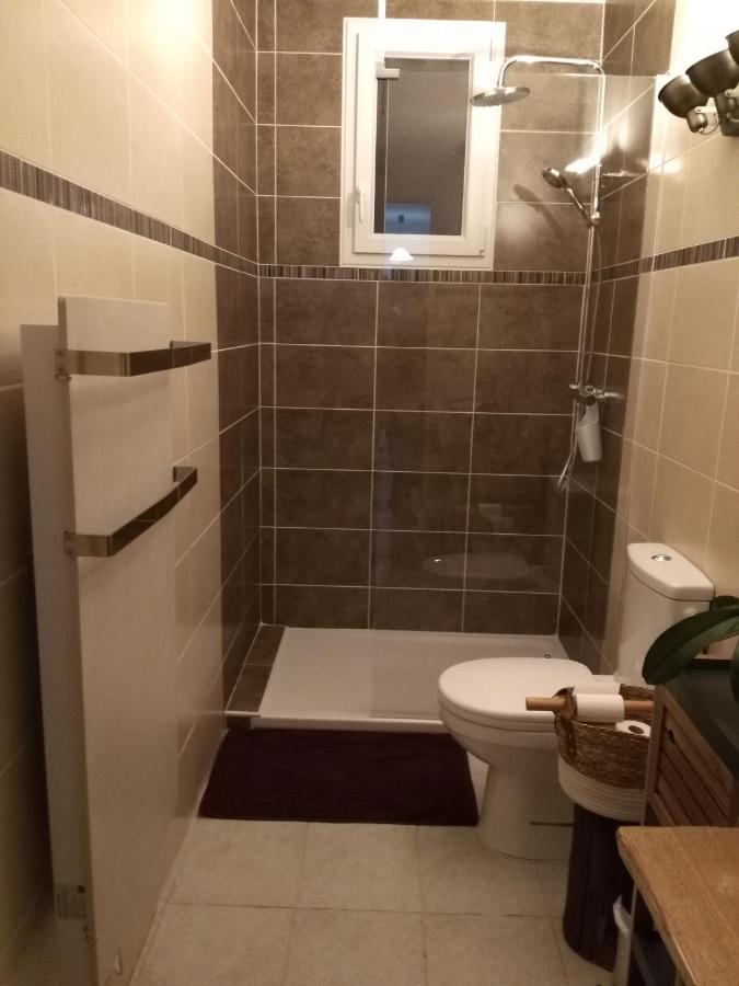Les Chambres De Beauviel Saint-Jean-dʼEyraud Esterno foto